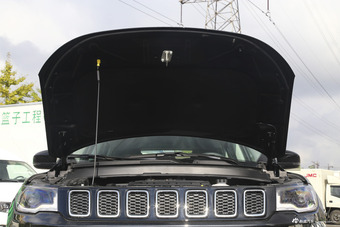 2017款指南者1.4T自动 200T舒享版