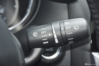 2015款马自达CX-5 2.0L自动四驱豪华型