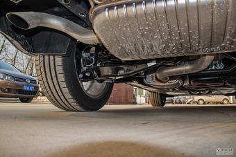 2017款途昂2.5T自动四驱至尊旗舰版530 V6