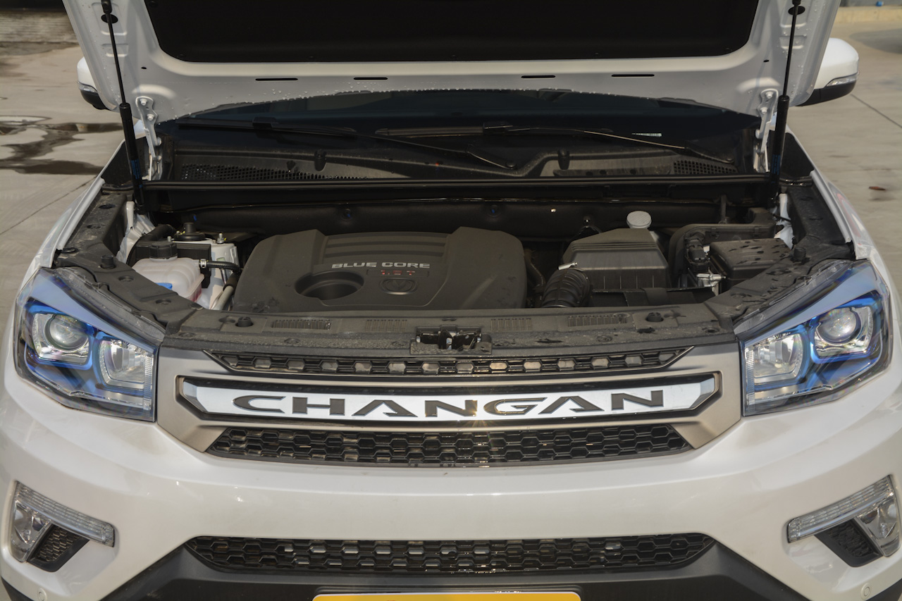 2017款CS75尚酷版1.8T自动四驱精英型