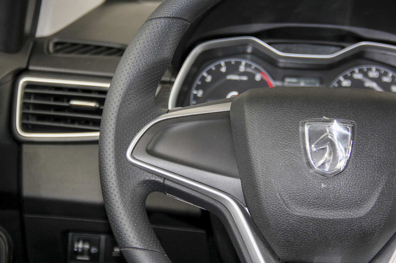 2017款宝骏310 1.5L自动舒适型