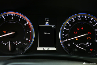 2017款汉兰达2.0T自动四驱至尊版7座