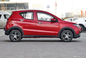 2017款EC系列 EC200 灵秀版