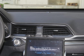 2018款哈弗H4 1.3T自动时尚型蓝标