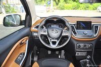 2015款DX7 2.0T手动运动豪华型