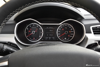 2018款吉利博越2.0L手动智雅型