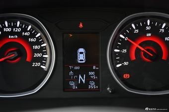 2018款东南DX3 EV400 豪华版