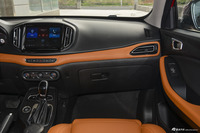 2016款瑞虎7 2.0L自动耀臻版