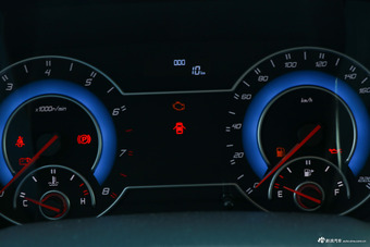 2017款福美来F7 1.5T 7座手动标准型