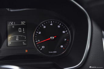 2018款荣威RX5 1.5T 20T自动两驱互联网智惠版