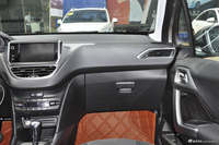 2016款标致2008 1.2THP 自动时尚版