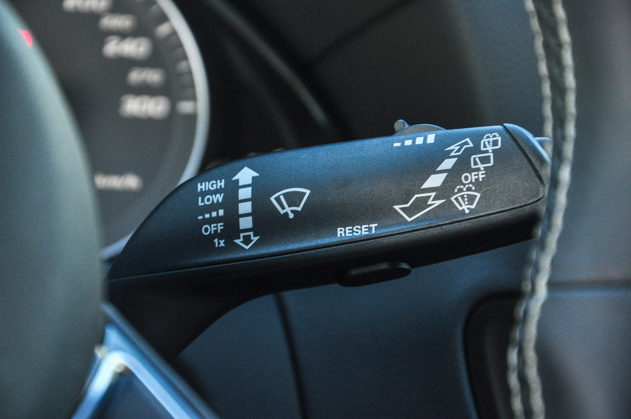 2014款奥迪SQ5 3.0T自动3.0TFSI quattro