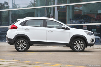 2017款瑞虎3X 1.5L自动版I