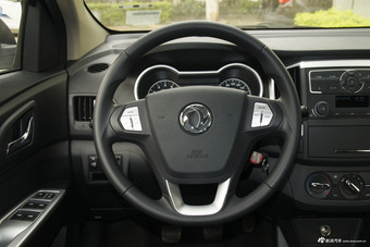 2016款风神AX3 1.5L自动尚酷型