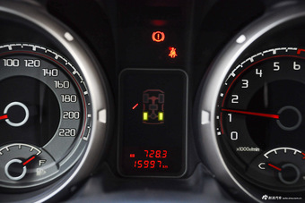 2016款帕杰罗（进口）3.0L自动豪华版 国4