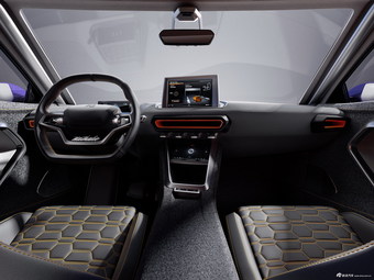 爱驰RG Nathalie新能源