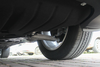 2016款自由光2.4L自动75周年致敬版 