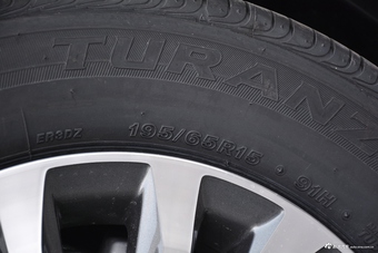 2017款卡罗拉改款1.2T自动CVT GL