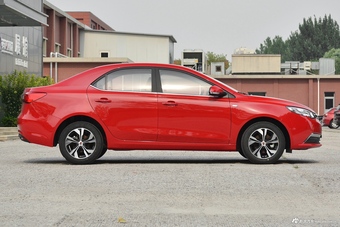 2017款荣威360 1.5L手动豪华版