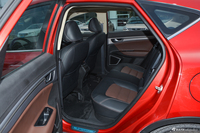 2018款帝豪GS 1.4T自动臻尚智联型领潮版