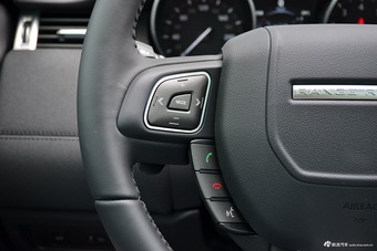 2016款揽胜极光2.0T自动PURE 风尚版