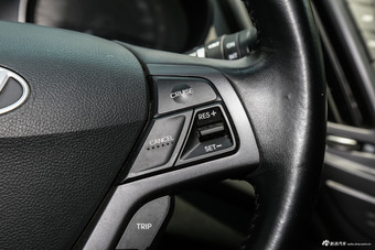 2015款Veloster飞思1.6T自动豪华版