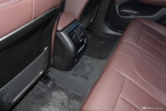 2019款宝马X4 2.0T自动xDrive25i M运动套装