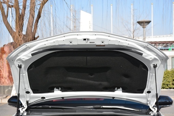 2018款凯美瑞2.5S自动锋尚版