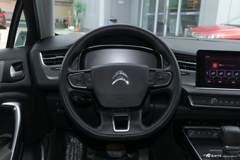 2017款雪铁龙C5 1.8T自动380THP尊贵型