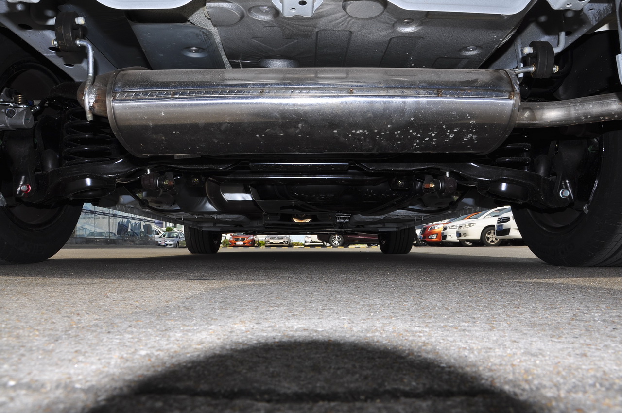 2017款海马福美来1.6L手动舒适型