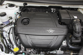 2016款海马M3 1.5L手动舒适型天窗版