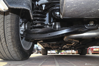 2017款自由光2.4L自动专业版智能包