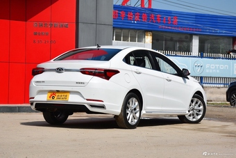 2018艾瑞泽GX 1.5T手动劲色版