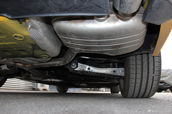 2018款奥迪A4L 2.0T自动30周年年型40 TFSI时尚型