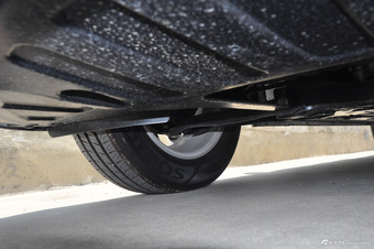 2017款起亚K2 1.4L手动GLS三厢