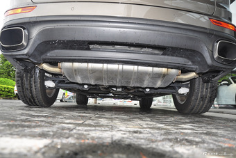 2015款 卡宴Cayenne S E-Hybrid 3.0T自动 棕色