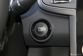 2018款科雷傲2.5L自动两驱尊贵版