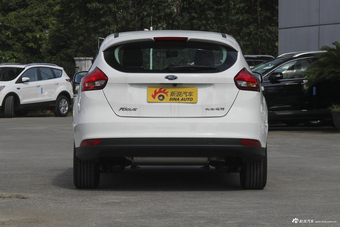 2018款福克斯两厢1.6L自动舒适型智行版