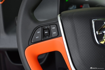 2018款宝骏E100智享版