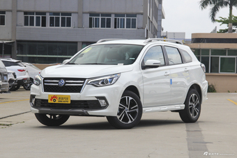 2018款启辰T70 2.0L自动睿趣版图片