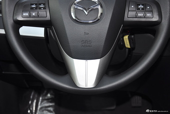 2015款马自达3星骋1.6L自动两厢精英型