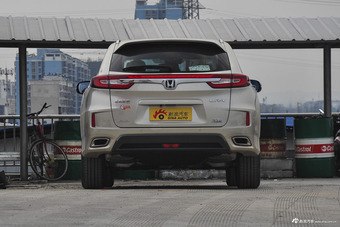 2017款本田UR-V 2.0L 370TURBO自动四驱尊耀版