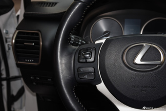 2015款雷克萨斯NX 2.5L自动300h全驱锋致版