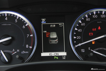 2018款汉兰达2.0T自动两驱豪华版7座