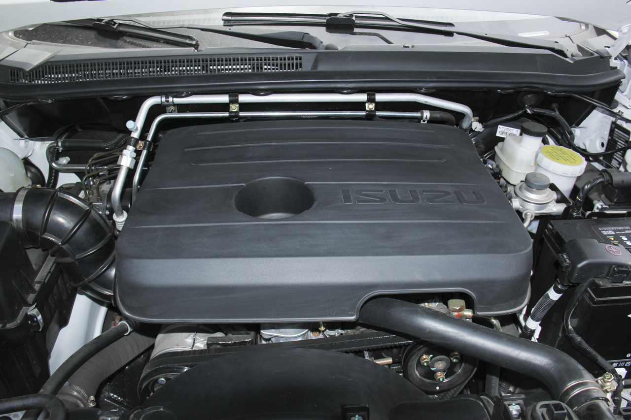 2018款庆铃TAGA 3.0T手动四驱豪华版