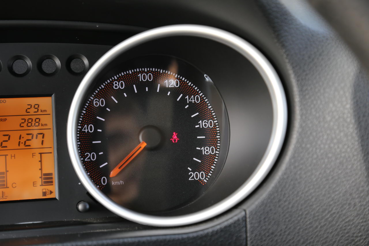 2017款启腾V60 1.5L手动舒适型