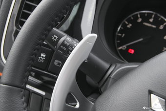 2018款欧蓝德2.4L自动四驱豪华版7座