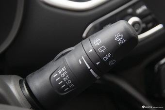 2015款传祺GS4 1.3T手动200T精英版