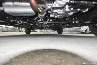 2017款标致301 1.6L 自动舒适版