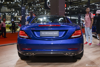 奔驰SLC 300 Luxury Sport
